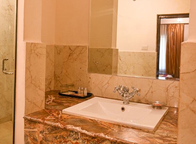 Hotel Ranbanka Palace