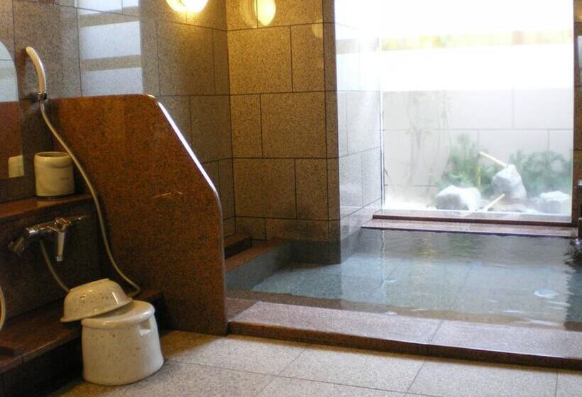 호텔 Route Inn Tomakomai Ekimae