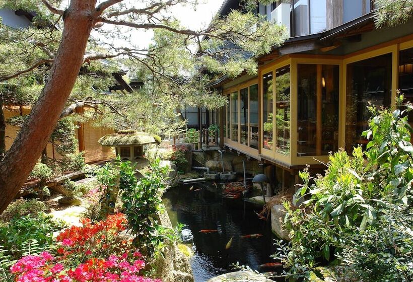 فندق Hanaougi Bettei Iiyama