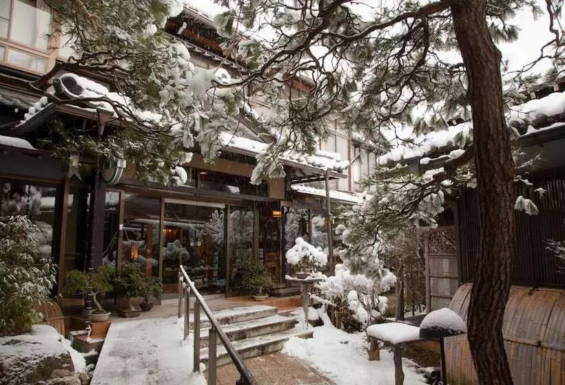 Отель Hanaougi Bettei Iiyama