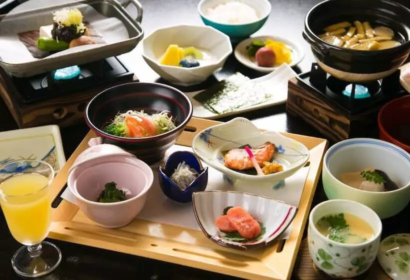 Отель Hanaougi Bettei Iiyama