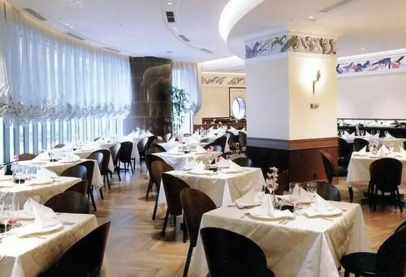 Otel Sapporo Garden Palace