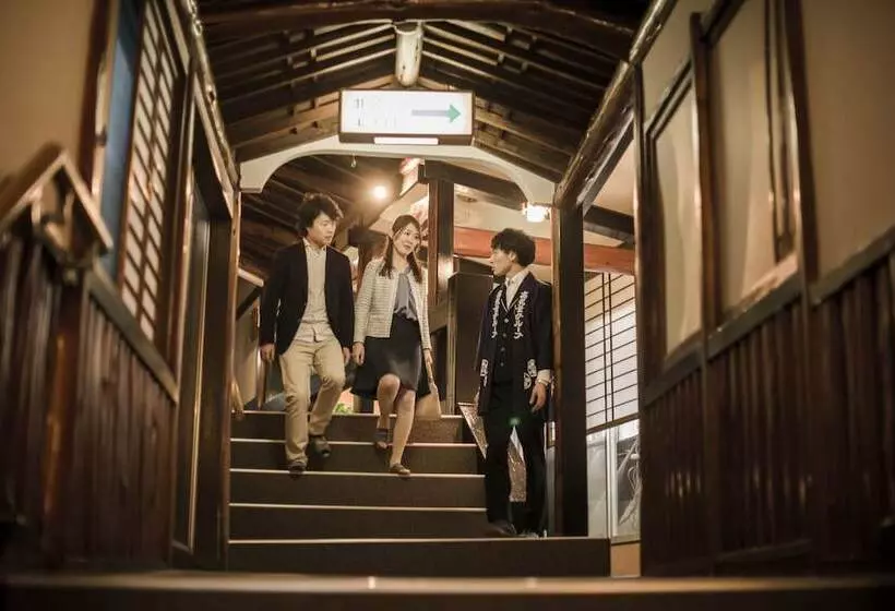 호텔 Takamiya Ryokan Miyamaso