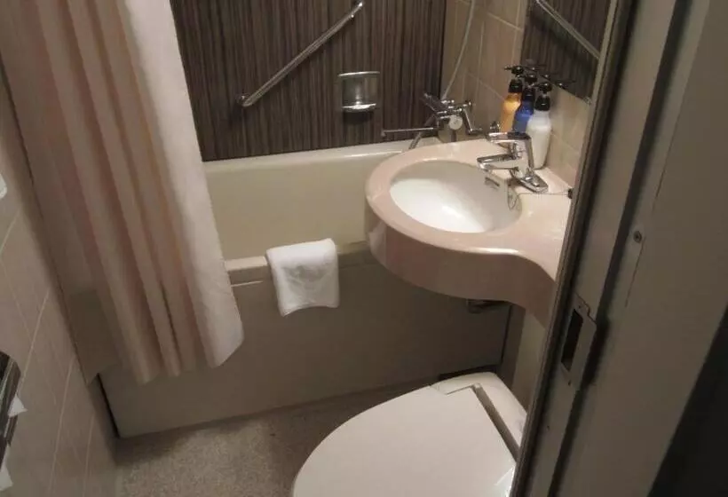 בית מלון כפרי The B Hachioji