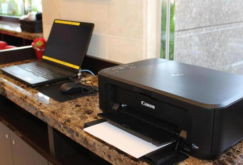 Отель Toyoko Inn Chiba Makuhari