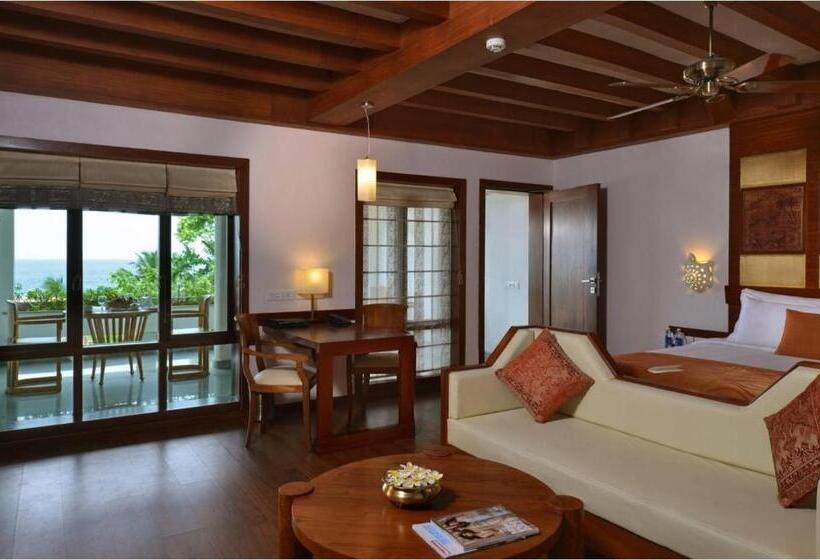 호텔 Gokulam Grand Turtle On The Beach