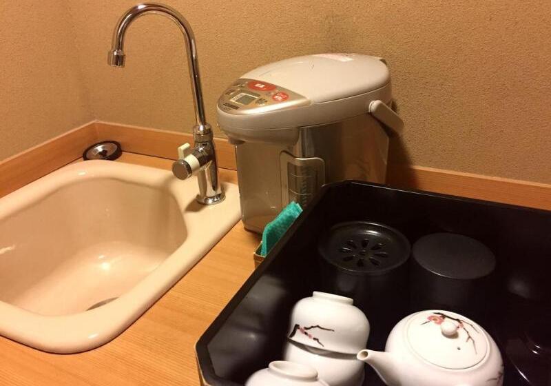 Отель Yumotokan