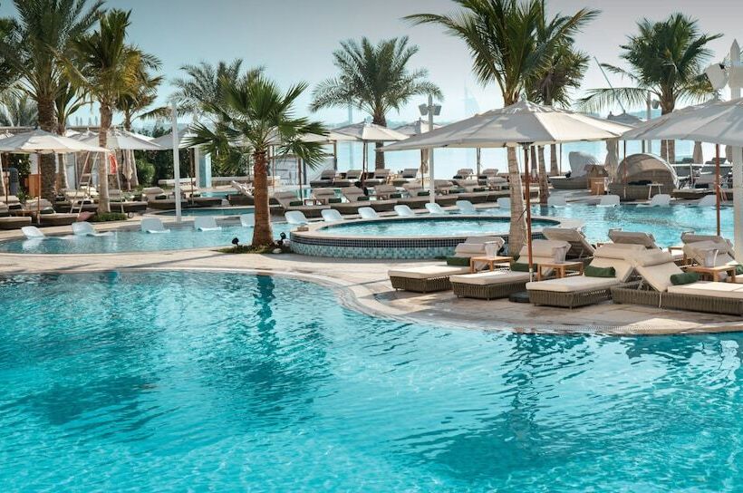 Citadines Metro Central Dubai