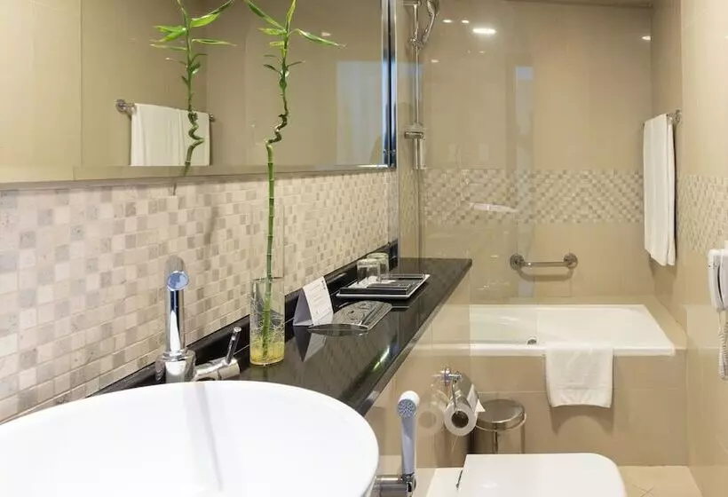 Citadines Metro Central Dubai