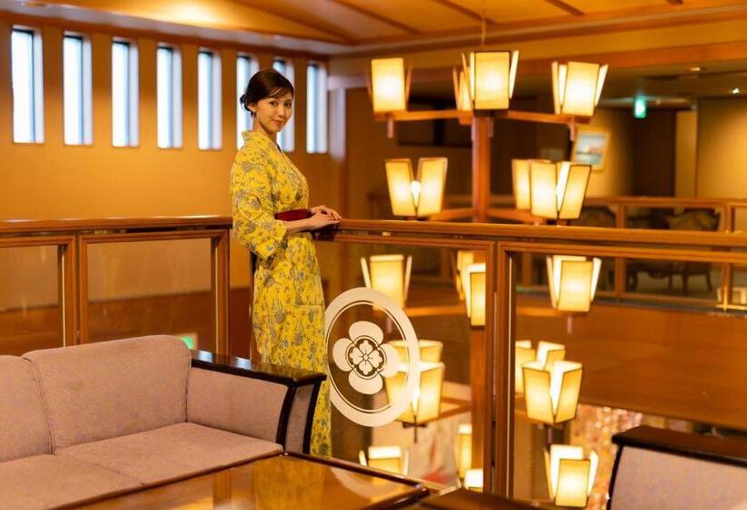 Hoho A Hotel Overlooking The Echigo Plain And The Yahiko Mountain Range Formerly Hotel Oohashi Yakat