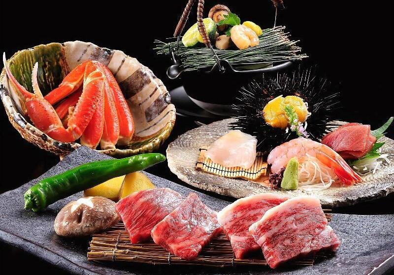 Hoho A Hotel Overlooking The Echigo Plain And The Yahiko Mountain Range Formerly Hotel Oohashi Yakat