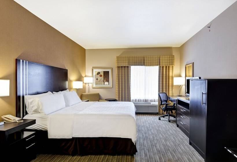 Holiday Inn Express Hotel & Suites Milwaukee New Berlin, An Ihg