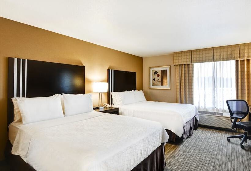 Holiday Inn Express Hotel & Suites Milwaukee New Berlin, An Ihg
