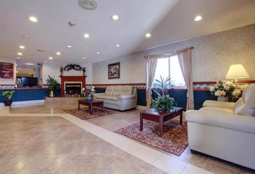 Отель Americas Best Value Inn And Suites Saint Charles