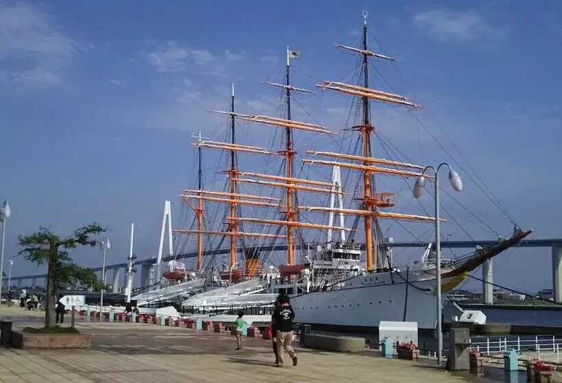 Apa Hotel Uozu Ekimae