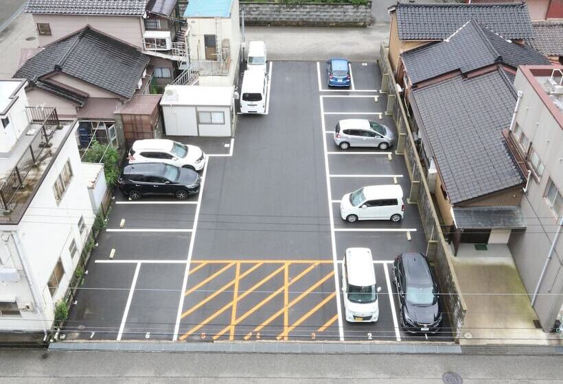 Apa Hotel Uozu Ekimae