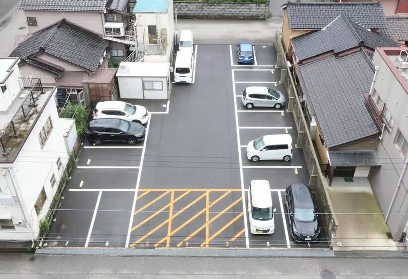 Apa Hotel Uozu Ekimae