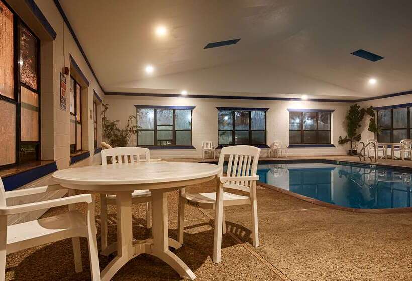 בית מלון כפרי Best Western Executive Inn & Suites