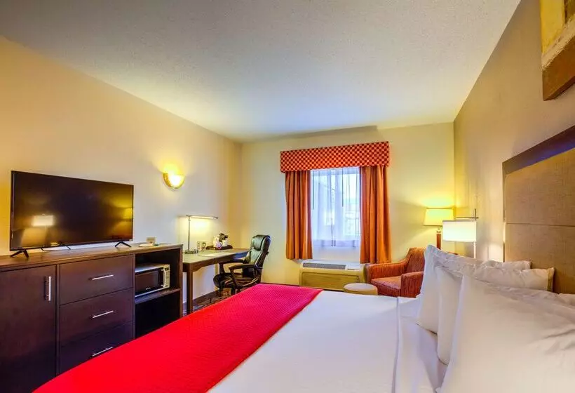 Отель Best Western Nittany Inn Milroy