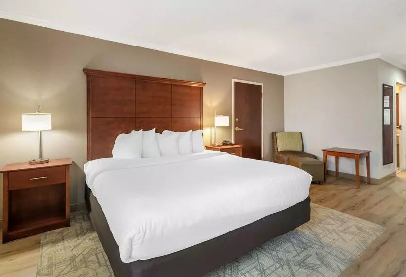 Hotelli Best Western Liverpool Syracuse Inn & Suites