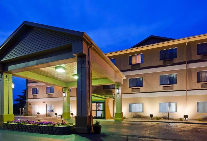 فندق Best Western Port Huron Blue Water Bridge