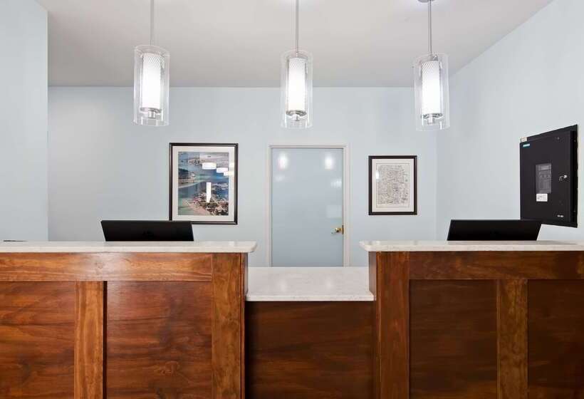 فندق Best Western Port Huron Blue Water Bridge