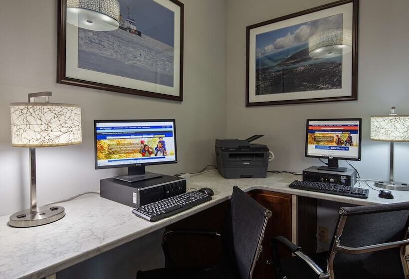 فندق Best Western Port Huron Blue Water Bridge