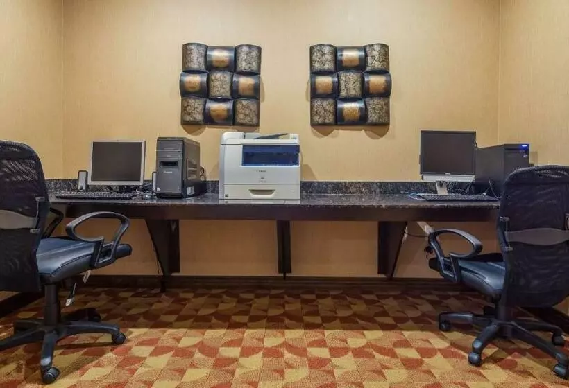 Szálloda Crandon Inn & Suites