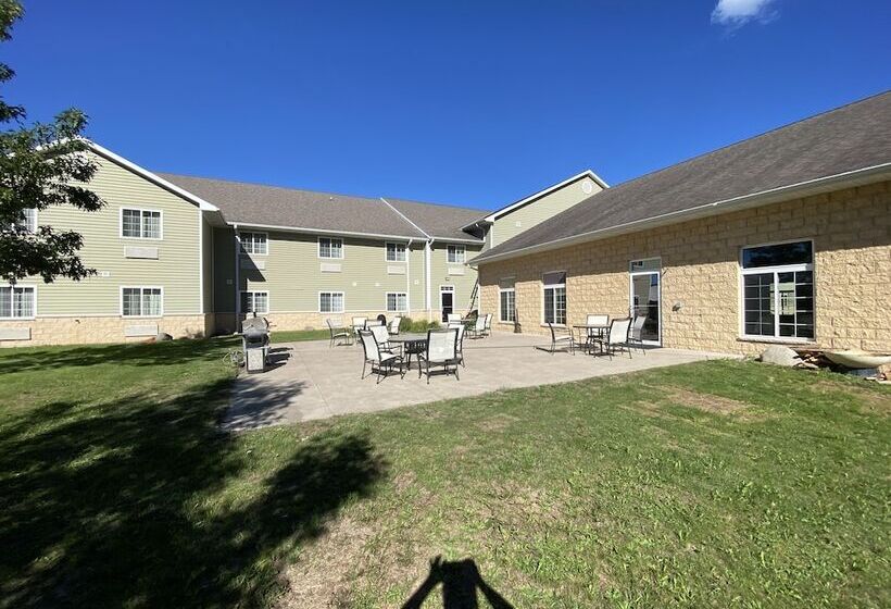 ホテル Crandon Inn & Suites