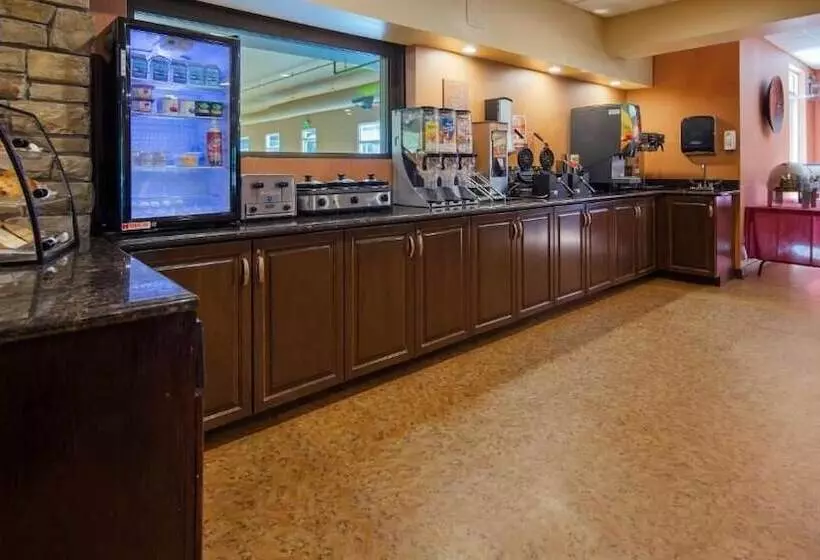 Szálloda Crandon Inn & Suites