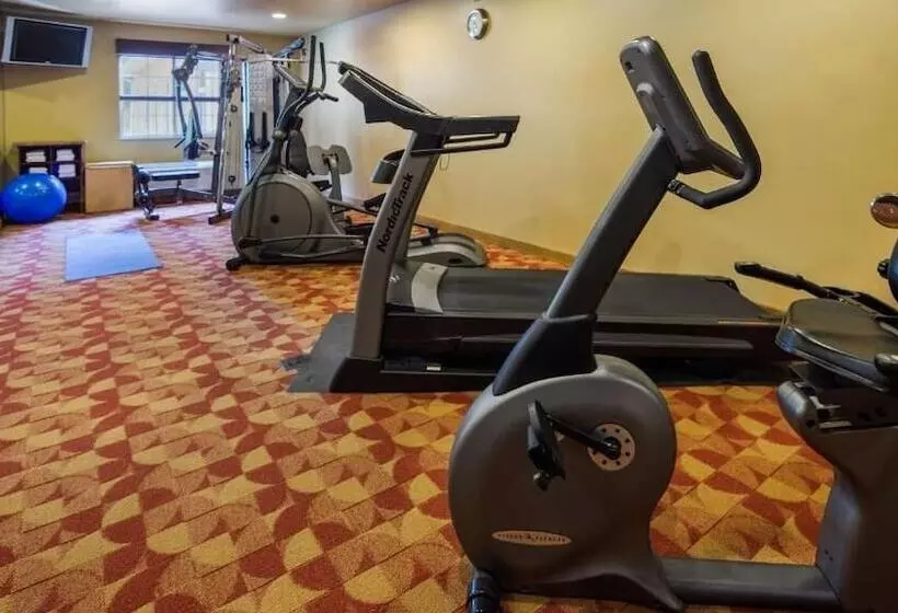 Szálloda Crandon Inn & Suites