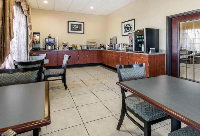 فندق Days Inn By Wyndham Salado