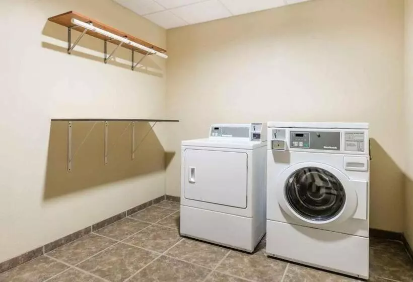 酒店 Days Inn By Wyndham Salado