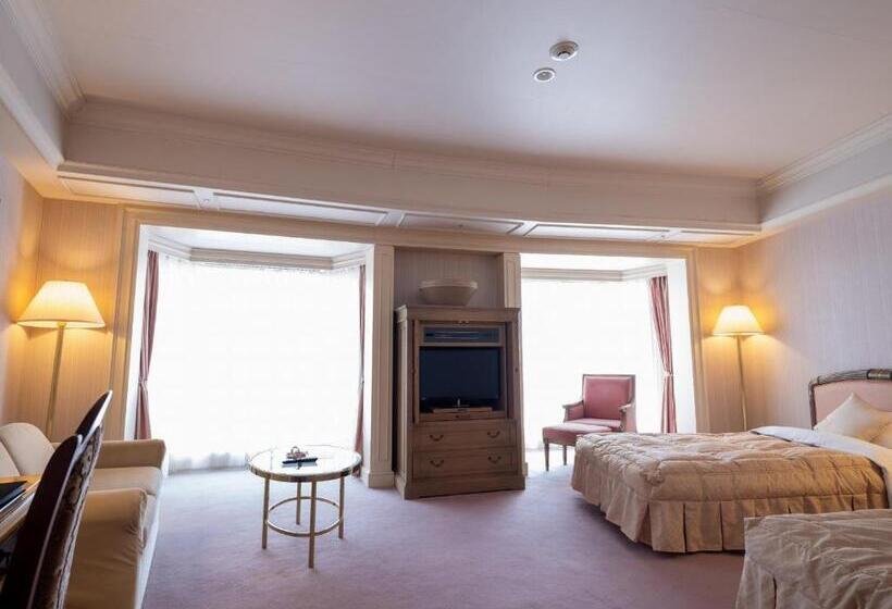 בית מלון כפרי De Premiere Minowa