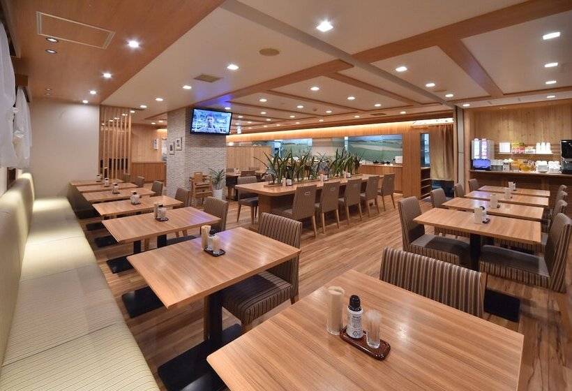 Отель Dormy Inn Sapporo Annex