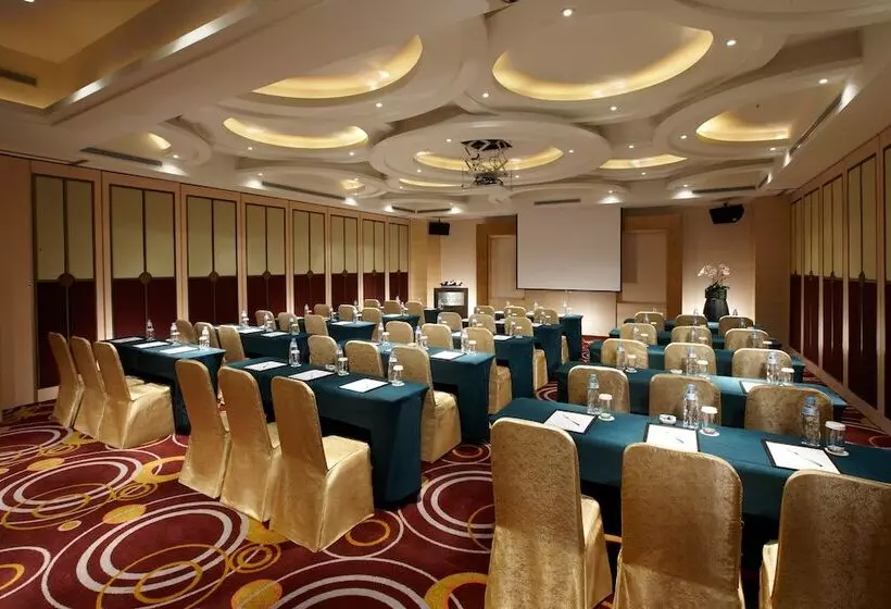 Evergreen Resort Hotel Jiaosi