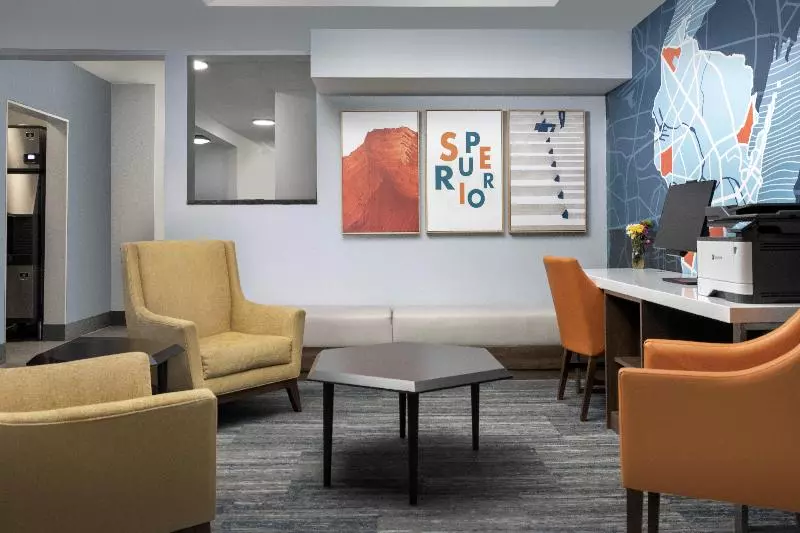 فندق Holiday Inn Express & Suites Superior, An Ihg