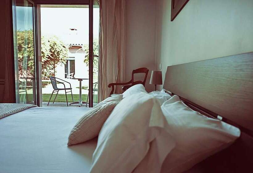 בית מלון כפרי Hôtel & Séminaire Le Patio Occitan   Toulouse Ouest   Francazal