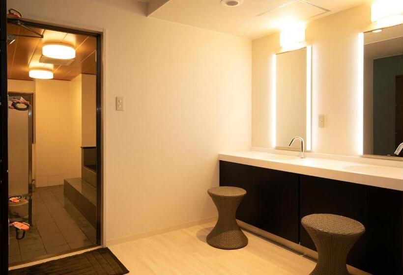 Отель Kochi Sunrise