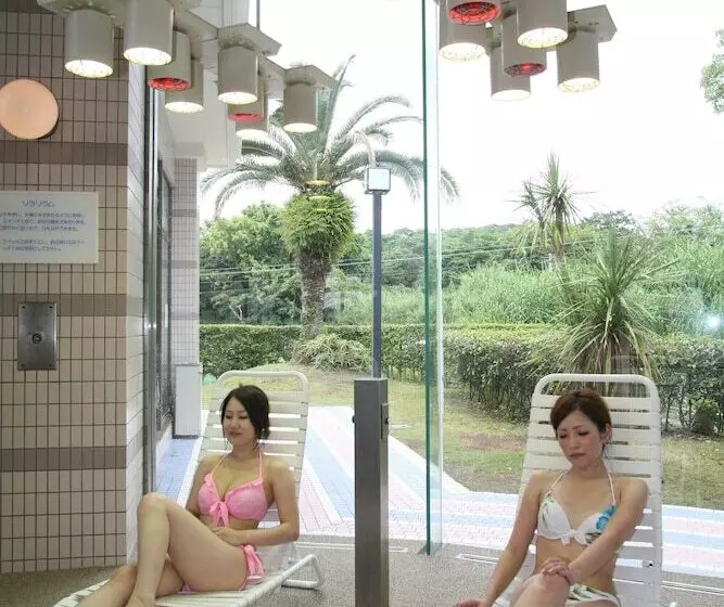 בית מלון כפרי Kurhouse Shirahama