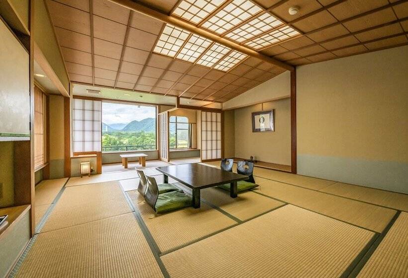 Отель Kurobe View