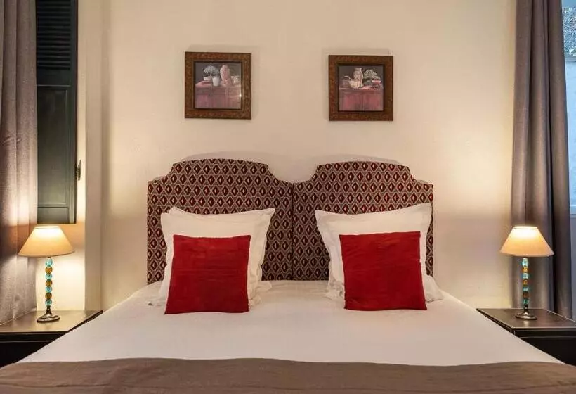 Hotel Le Pavillon Des Lys   Hôtel Particulier