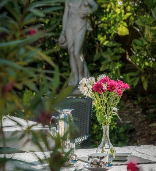 فندق Le Pavillon Des Lys   Hôtel Particulier