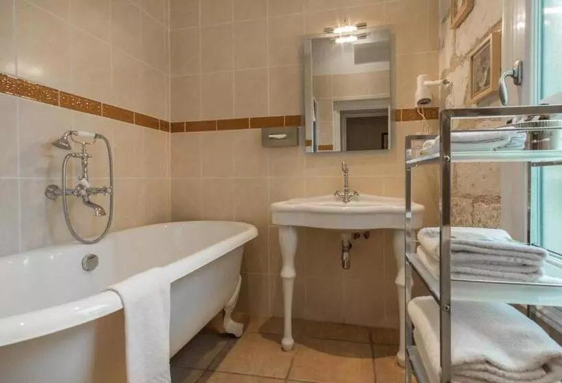 Hotel Le Pavillon Des Lys   Hôtel Particulier