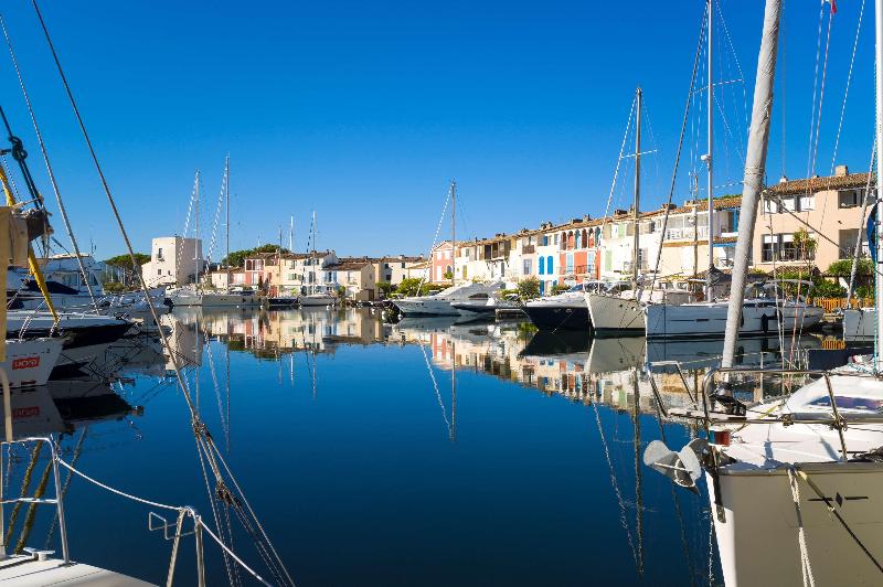 בית מלון כפרי Le Suffren