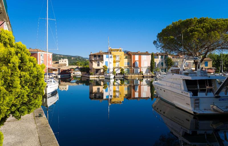 בית מלון כפרי Le Suffren