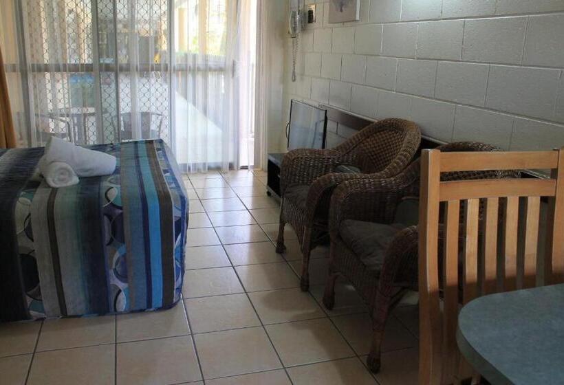 فندق Oasis Inn Apartments