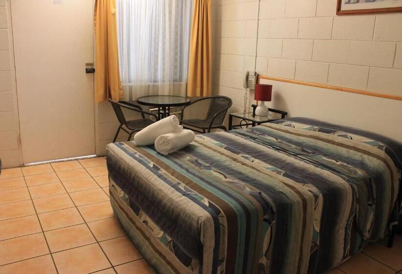 فندق Oasis Inn Apartments