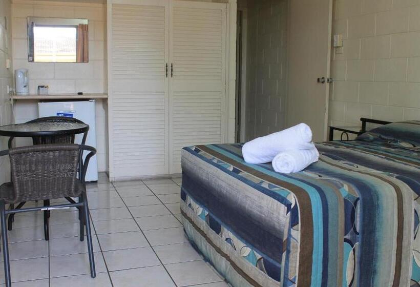 فندق Oasis Inn Apartments