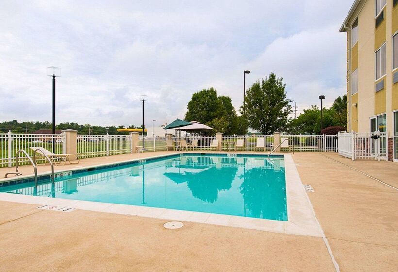 Otel Quality Inn Spring Mills Martinsburg North